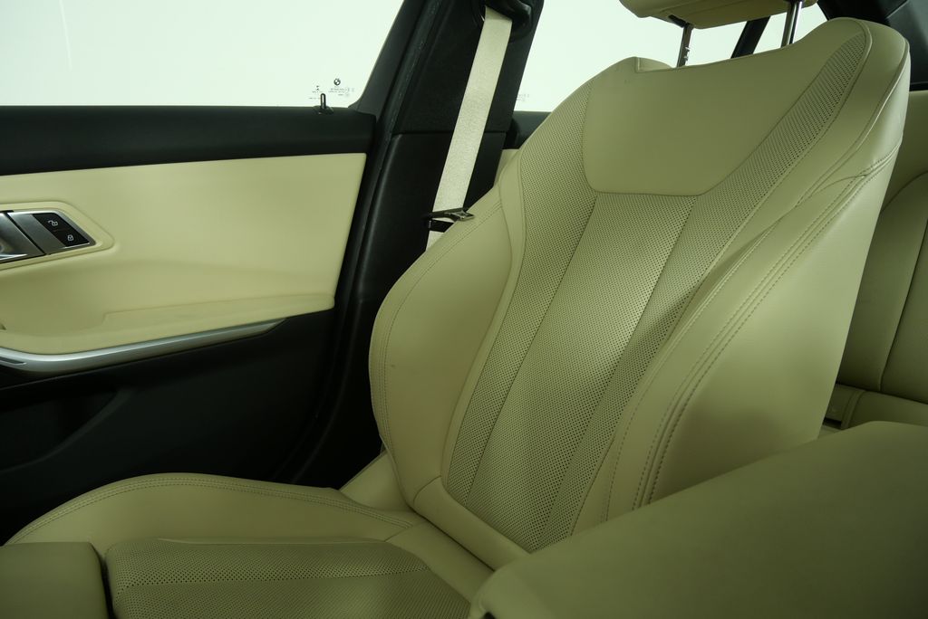 2022 BMW 3 Series 330i xDrive 25