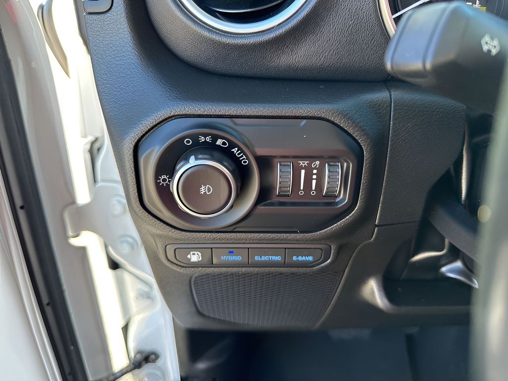 Used Car 2022 Jeep Wrangler  For Sale Under $35,000 In Austin, Texas