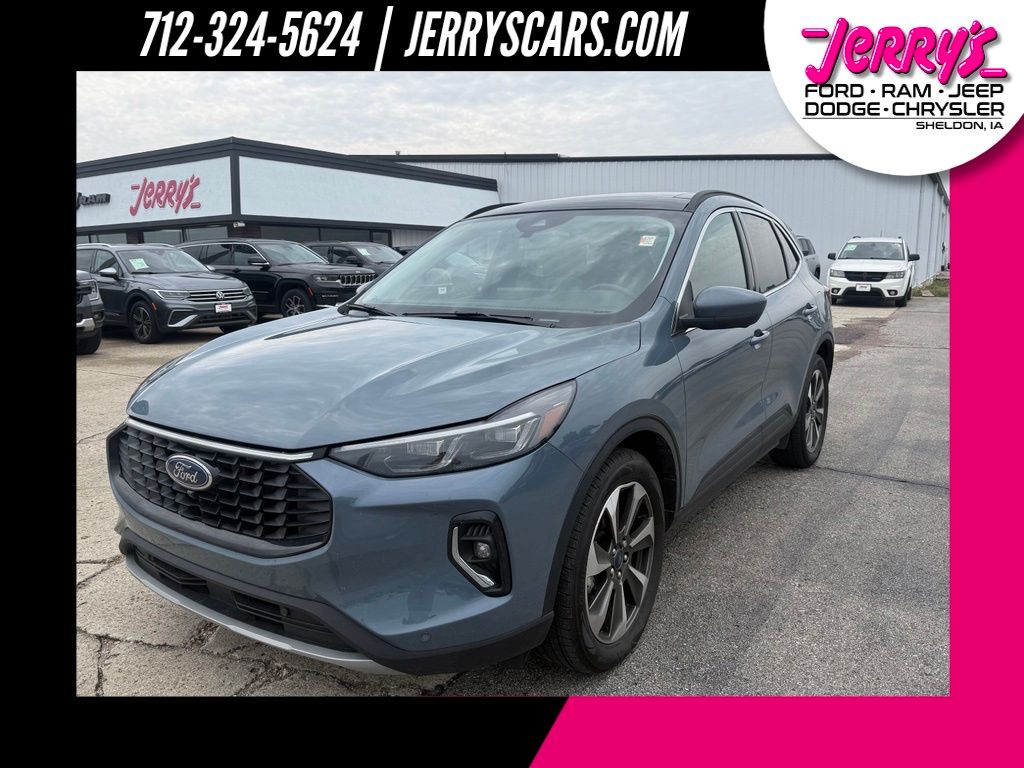 2023 Ford Escape Hybrid Platinum AWD