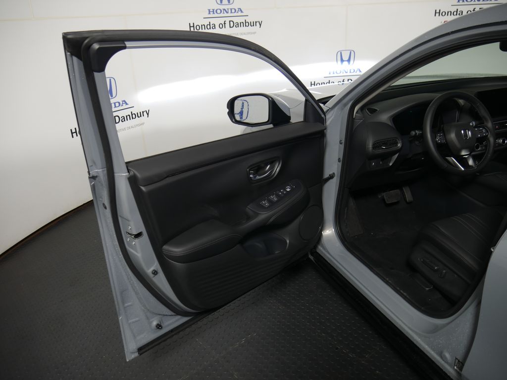 Thumbnail: 2026 Honda HR-V - 10