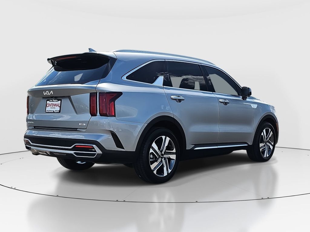 Used 2023 Kia Sorento Hybrid SUV