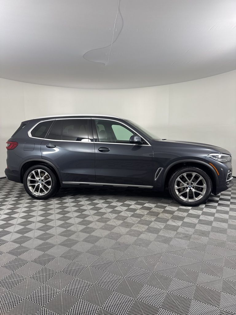 Thumbnail: 2020 BMW X5 - 4