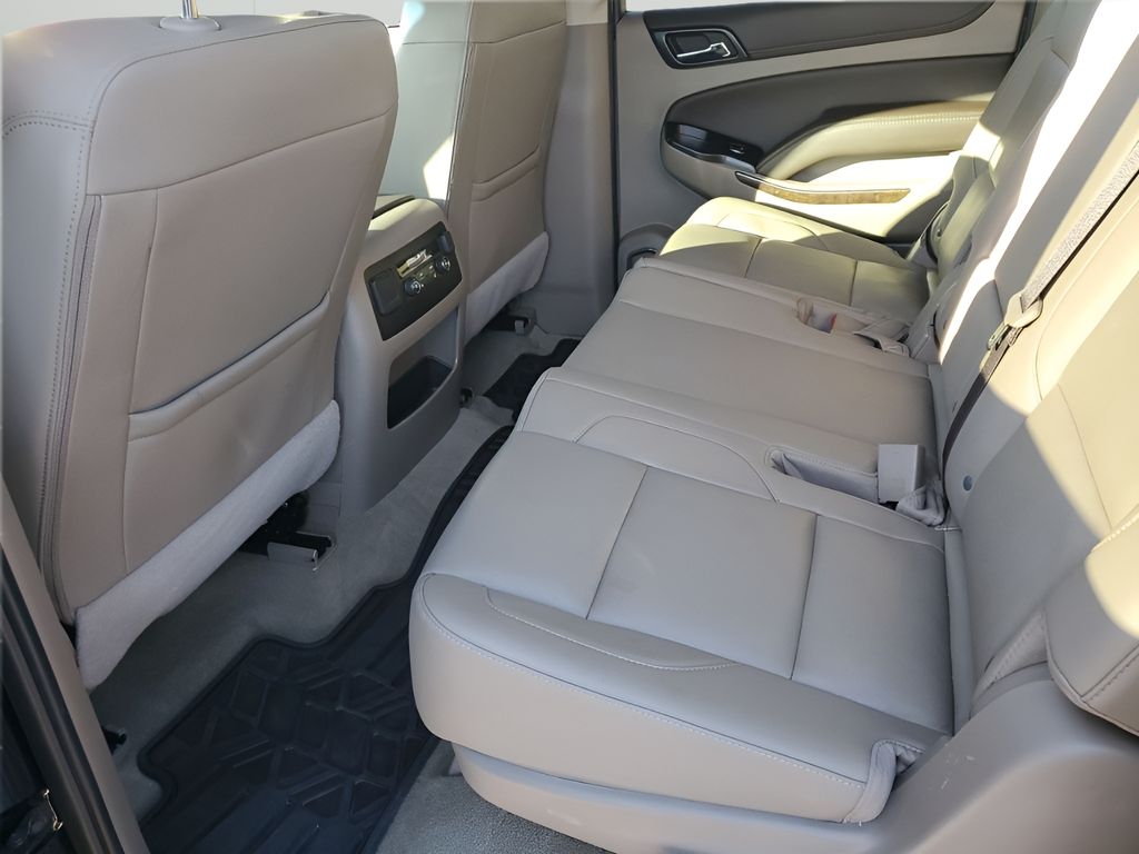 Used Car 2019 Chevrolet Suburban  Lt For Sale Under $30,000 In Austin, Texas