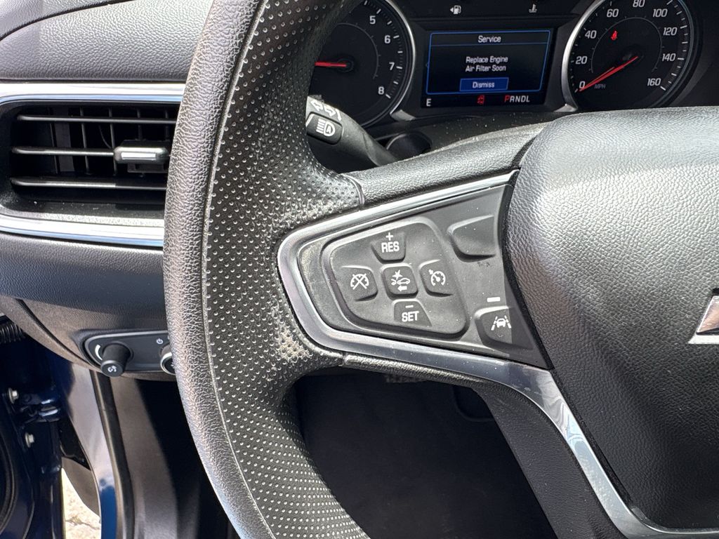 2022 Chevrolet Equinox LT Blue at AutoSavvy Houston Southwest