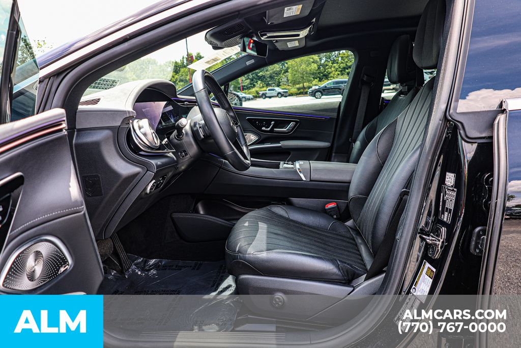Used 2023 Black Mercedes-Benz 580 image 17