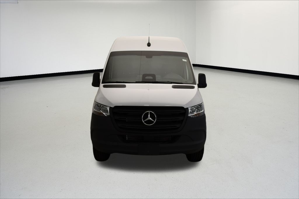 Thumbnail: 2026 Mercedes-Benz Sprinter - 2