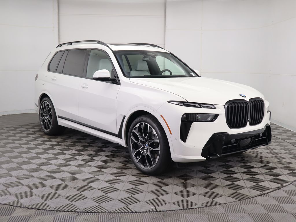 Thumbnail: 2026 BMW X7 - 3