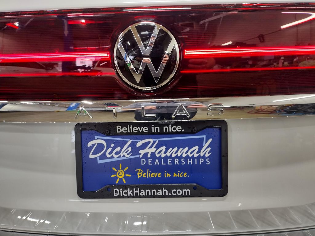 2026 Volkswagen Atlas 2.0T SE