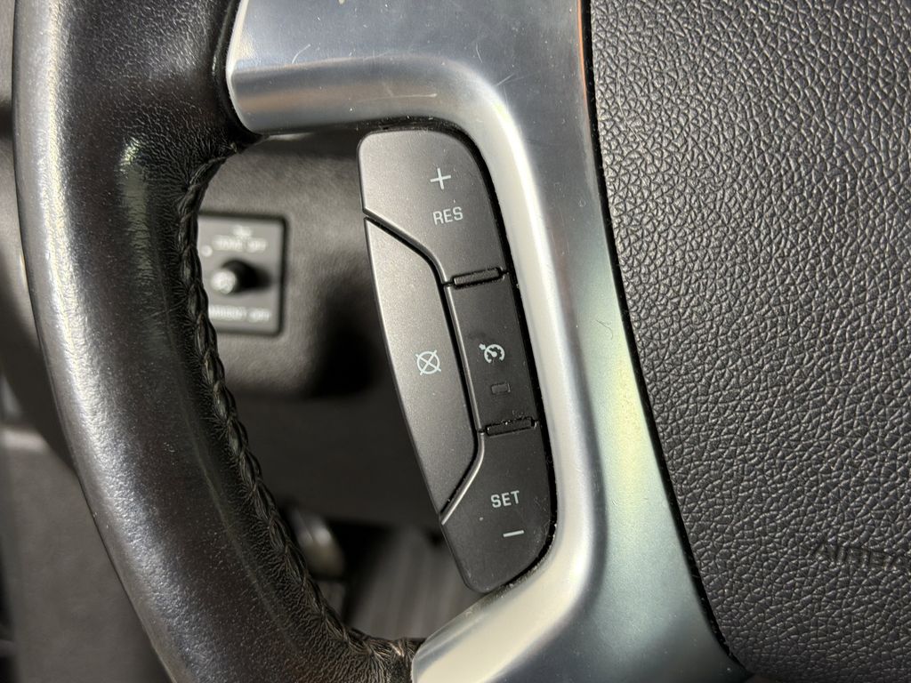 used 2015 Chevrolet Traverse car, priced at $9,995