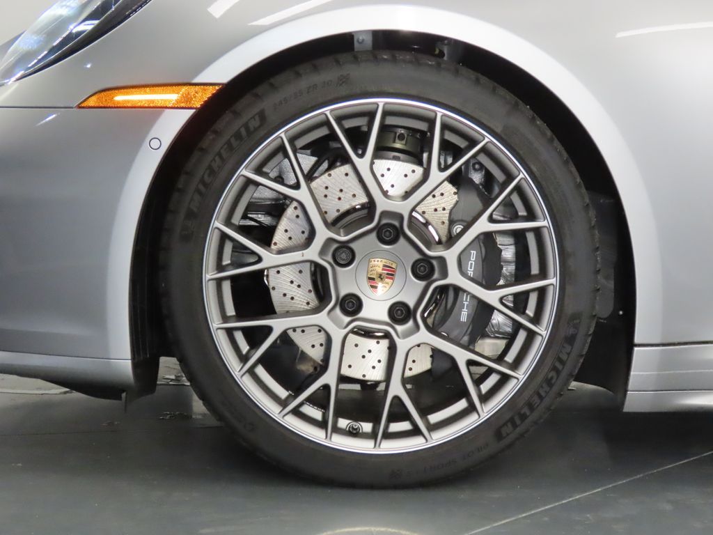 Thumbnail: 2026 Porsche 911 - 19