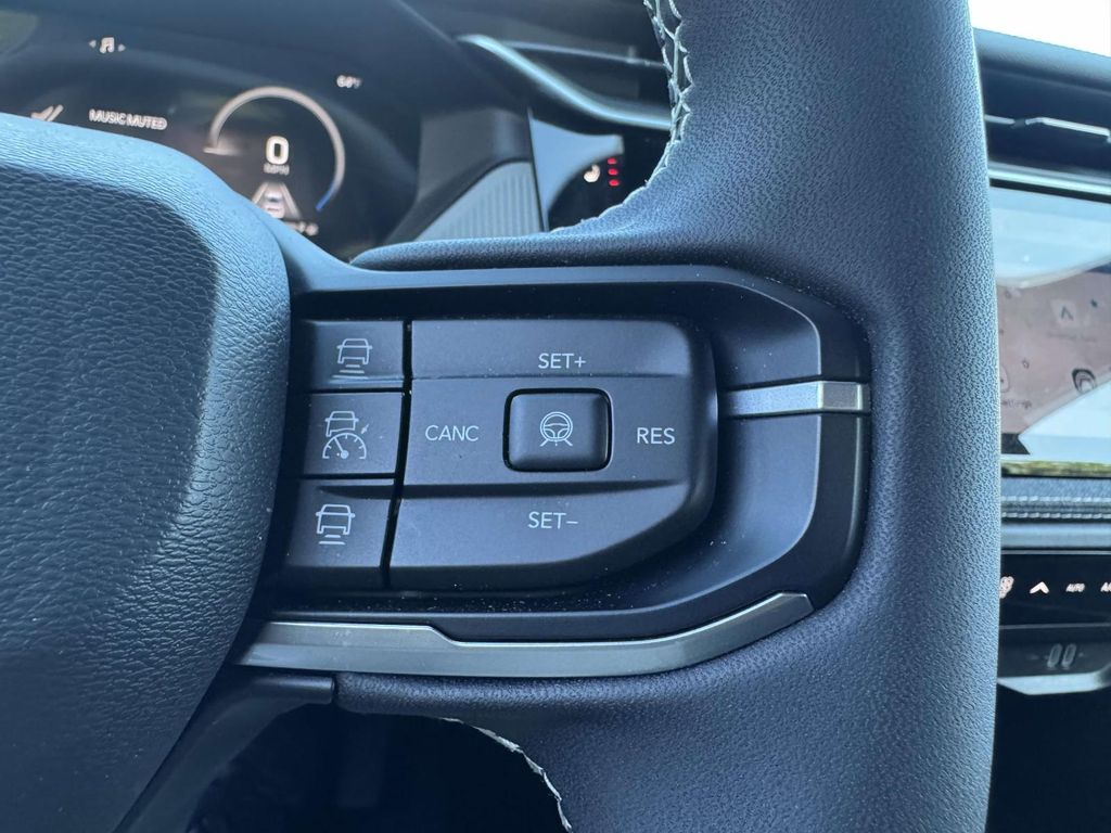 Used 2026 Jeep Cherokee SUV