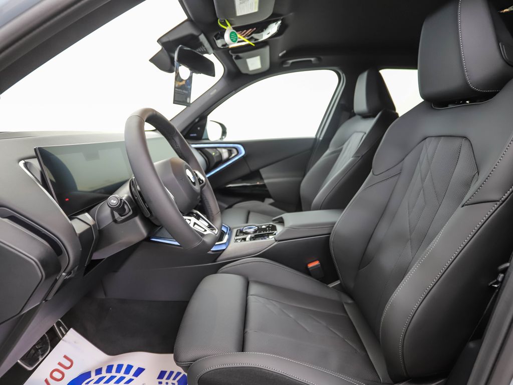 Thumbnail: 2026 BMW X3 - 11