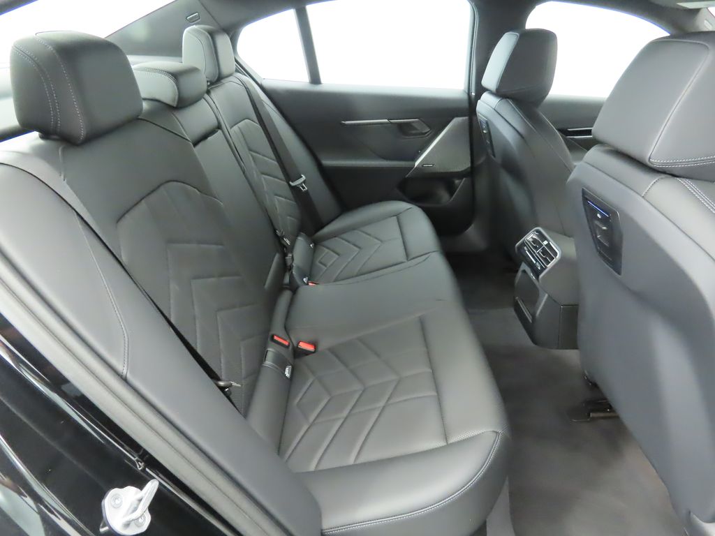 2024 BMW 5 Series 530i xDrive 22