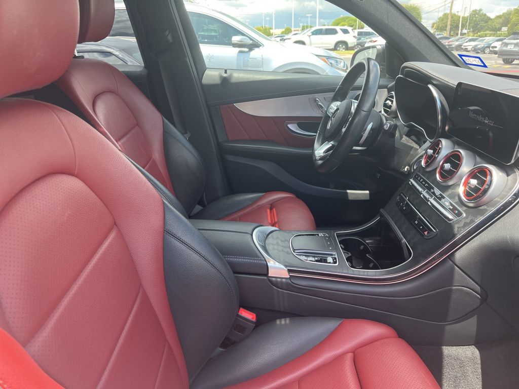 Thumbnail: 2022 Mercedes-Benz GLC - 4