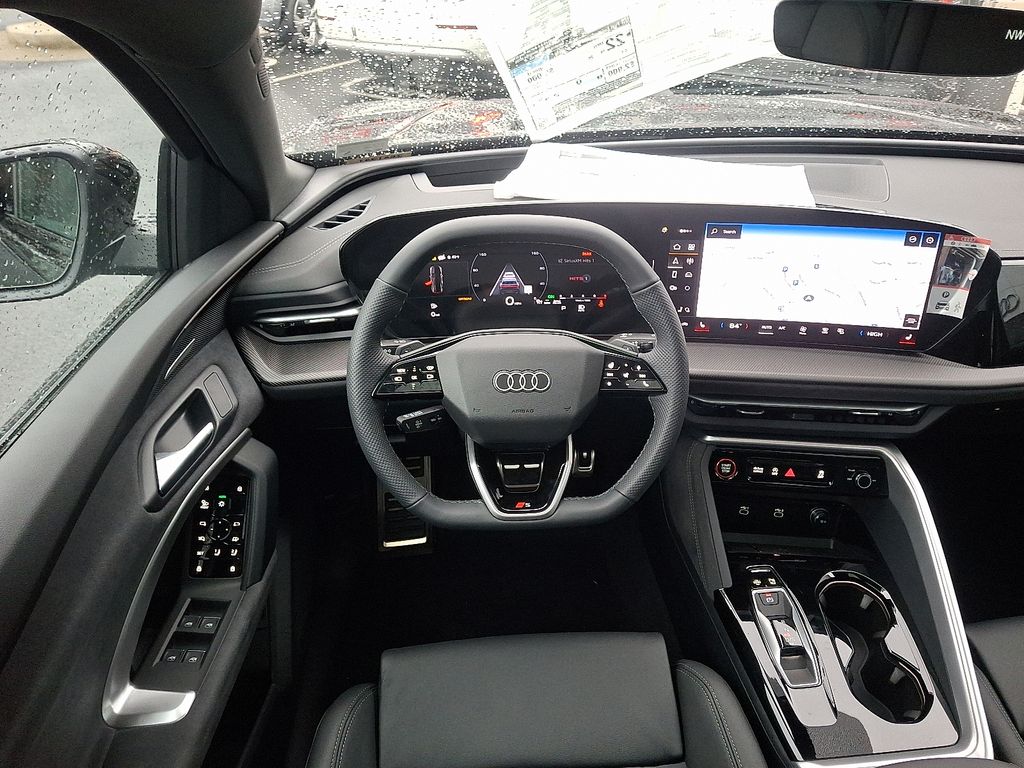 Thumbnail: 2025 Audi SQ5 - 8