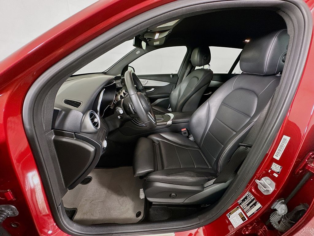 Thumbnail: 2020 Mercedes-Benz GLC - 20