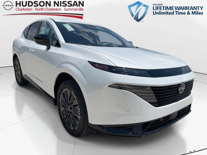 2025 Everest White Pearl Tricoat Nissan Murano Platinum AWD SUV