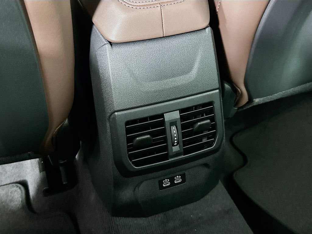 Thumbnail: 2026 BMW 2 Series - 18