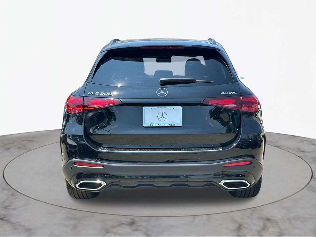 2024 Mercedes-Benz GLC 300 3