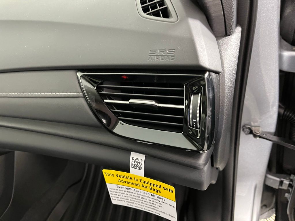 Thumbnail: 2025 Acura RDX - 10