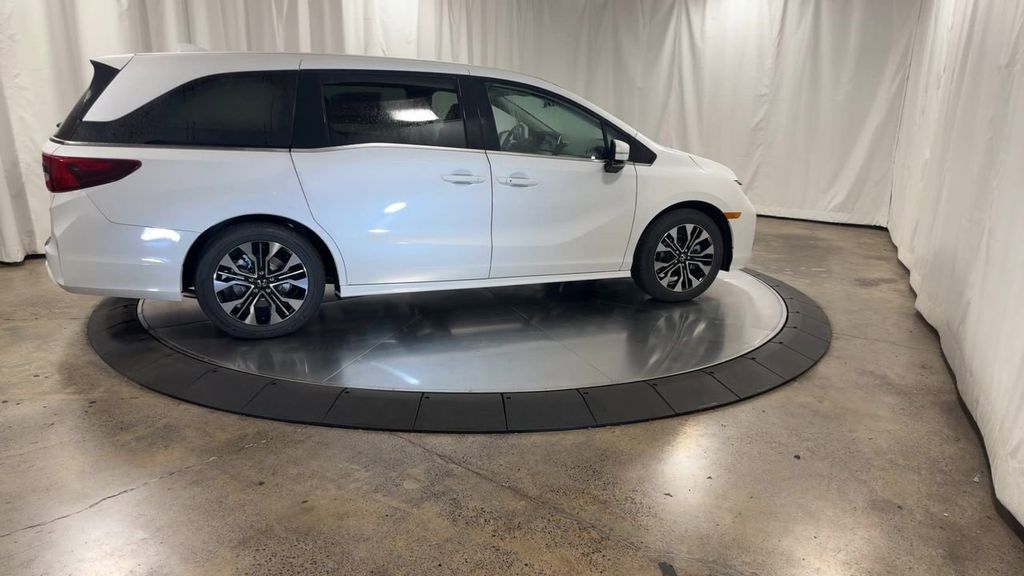 new 2026 Honda Odyssey car, priced at $53,645