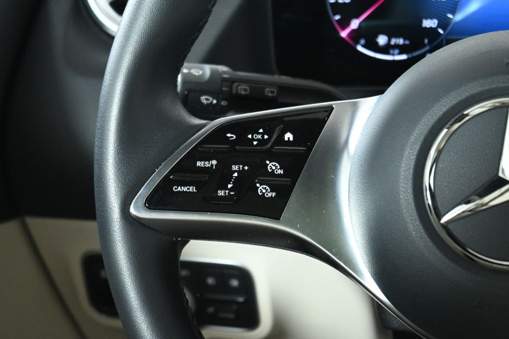 Thumbnail: 2026 Mercedes-Benz GLA - 18