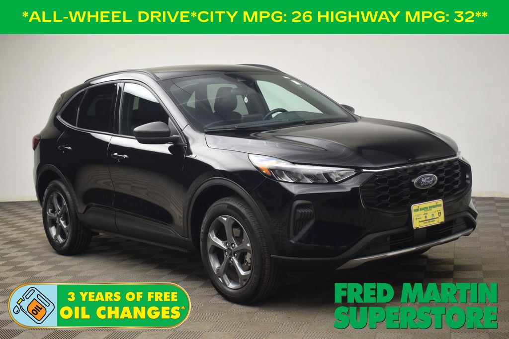 used 2025 Ford Escape car, priced at $23,000