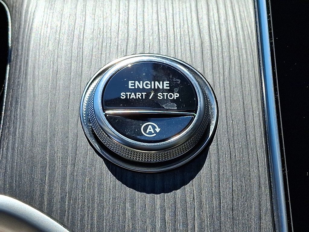 Thumbnail: 2026 Mercedes-Benz GLC - 24