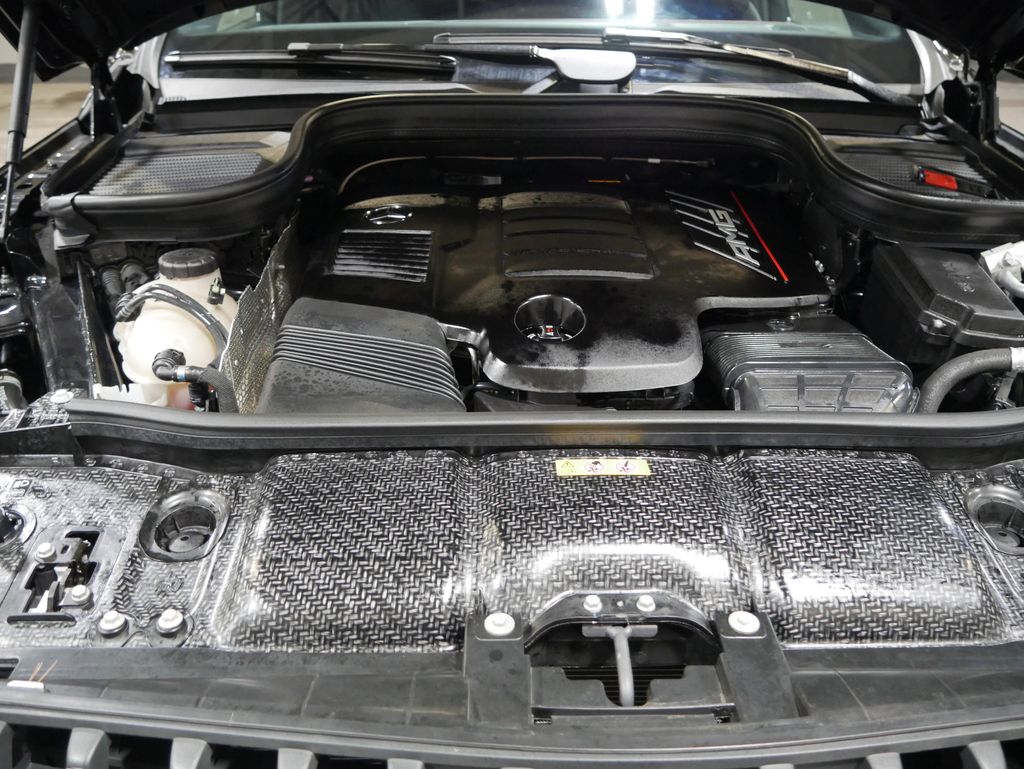 Thumbnail: 2025 Mercedes-Benz GLE - 11