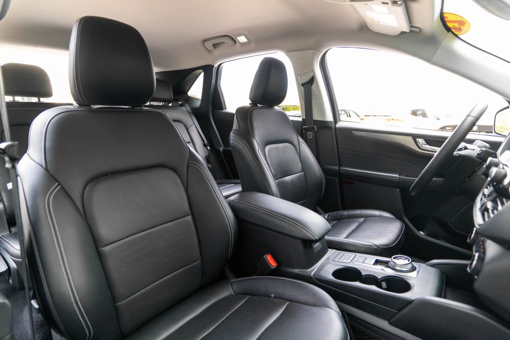 Used 2022 Ford Escape SUV