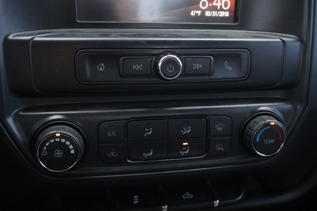 Thumbnail: 2016 GMC Sierra 1500 - 16