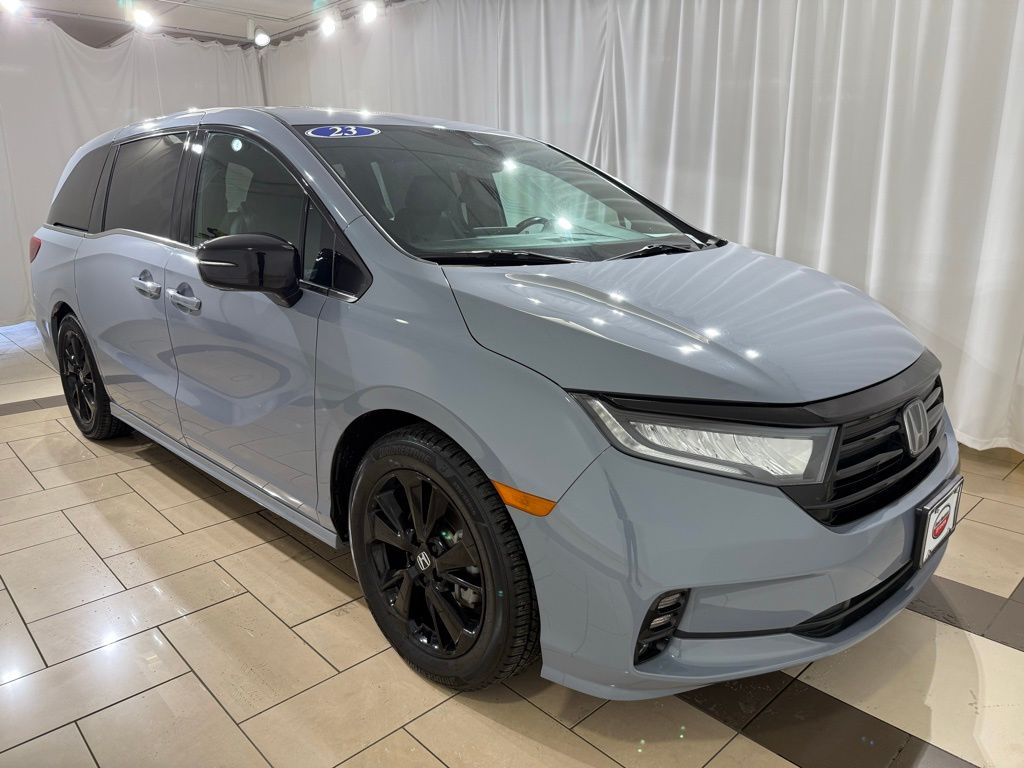 Thumbnail: 2023 Honda Odyssey - 7