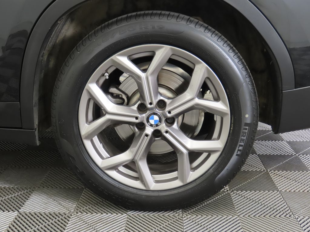 Thumbnail: 2023 BMW X3 - 32