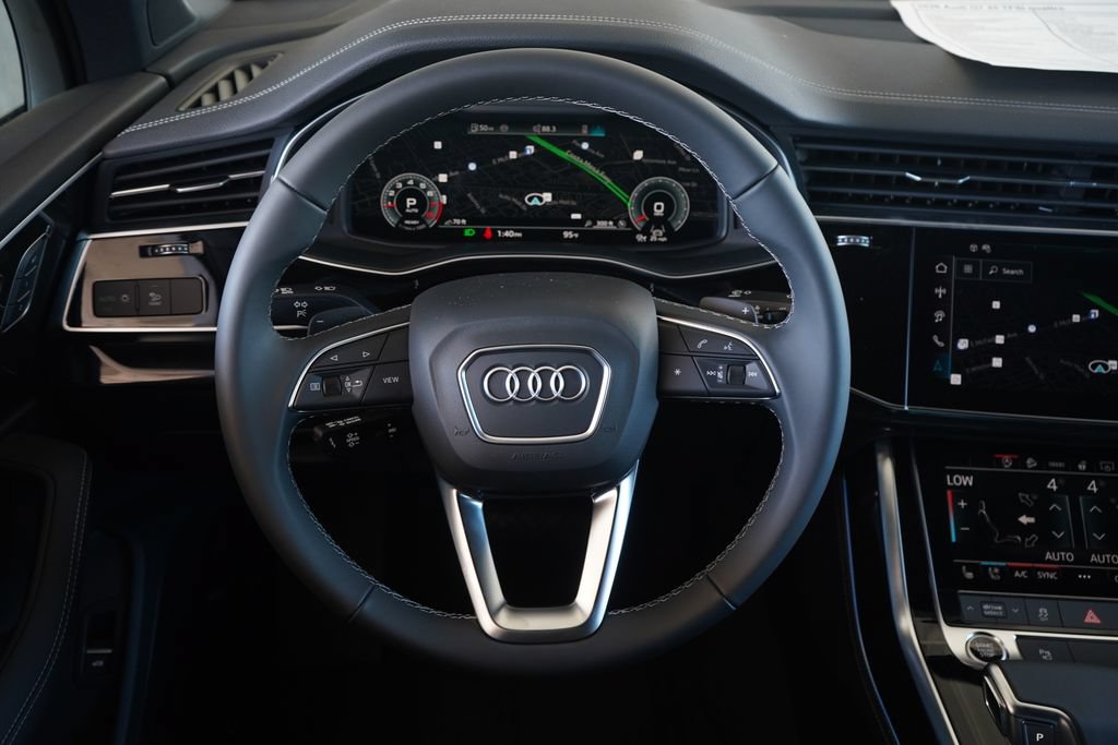 Thumbnail: 2026 Audi Q7 - 10