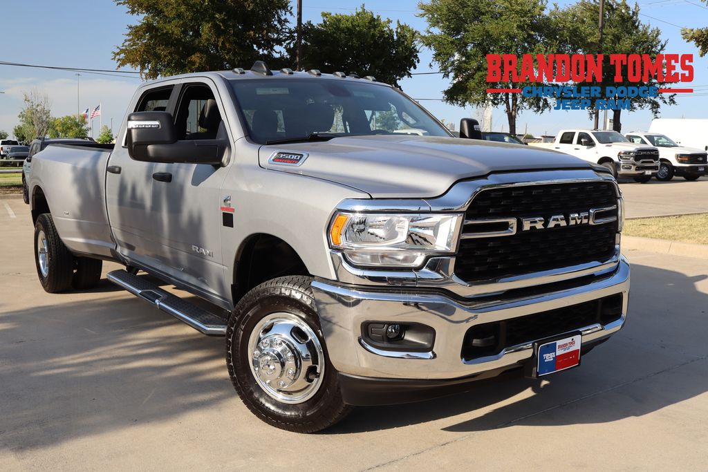 2024 RAM 3500 Big Horn Crew Cab LB DRW 4WD