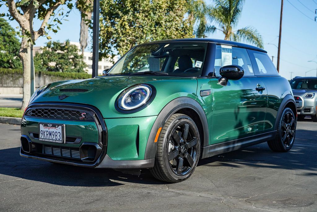 2024 MINI Cooper S Signature 5