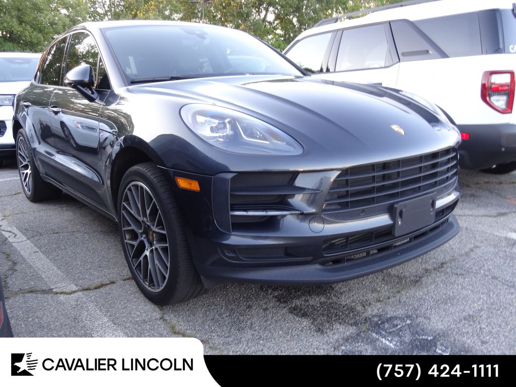 2019 Porsche Macan -'s photo