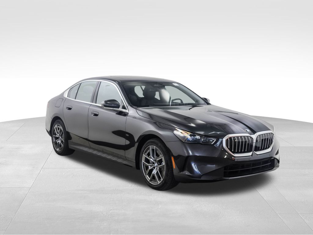 Thumbnail: 2026 BMW 5 Series - 8