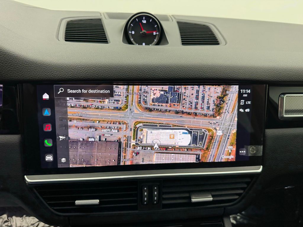 Thumbnail: 2023 Porsche Cayenne - 13