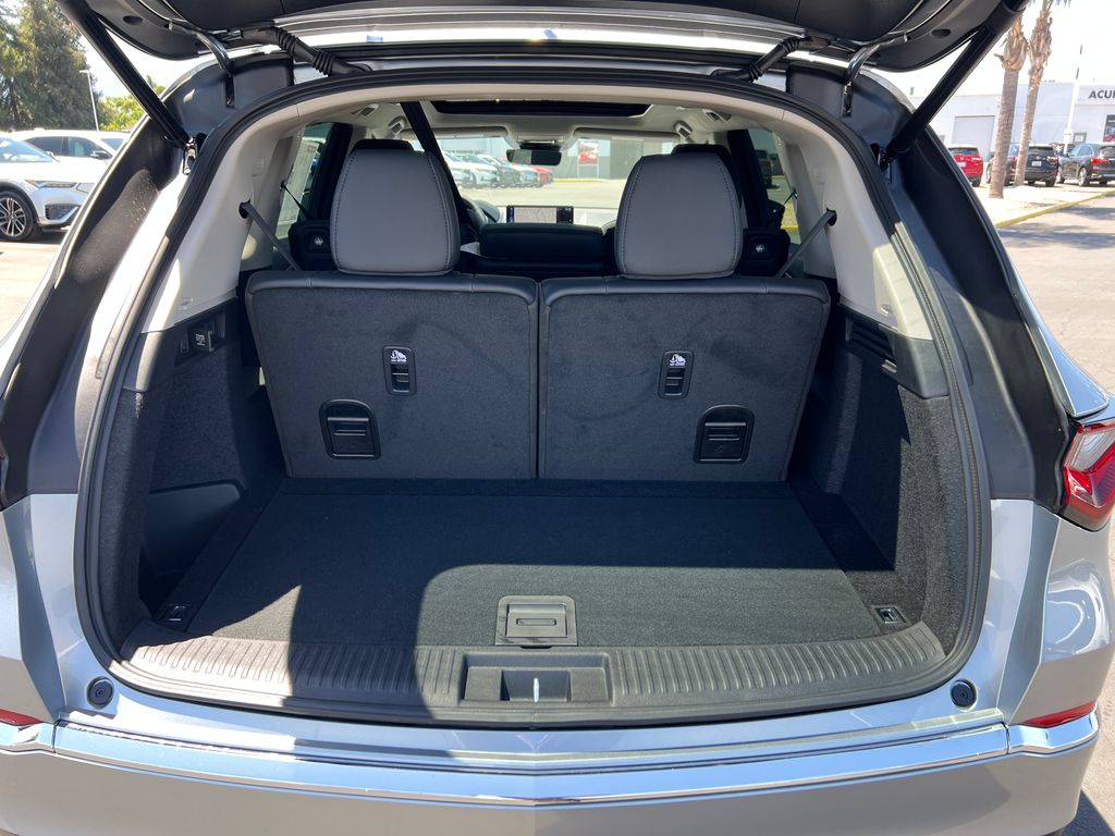 Thumbnail: 2025 Acura MDX - 24