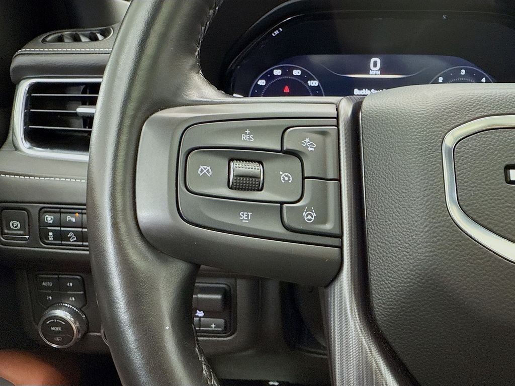 Thumbnail: 2023 GMC Yukon XL - 11