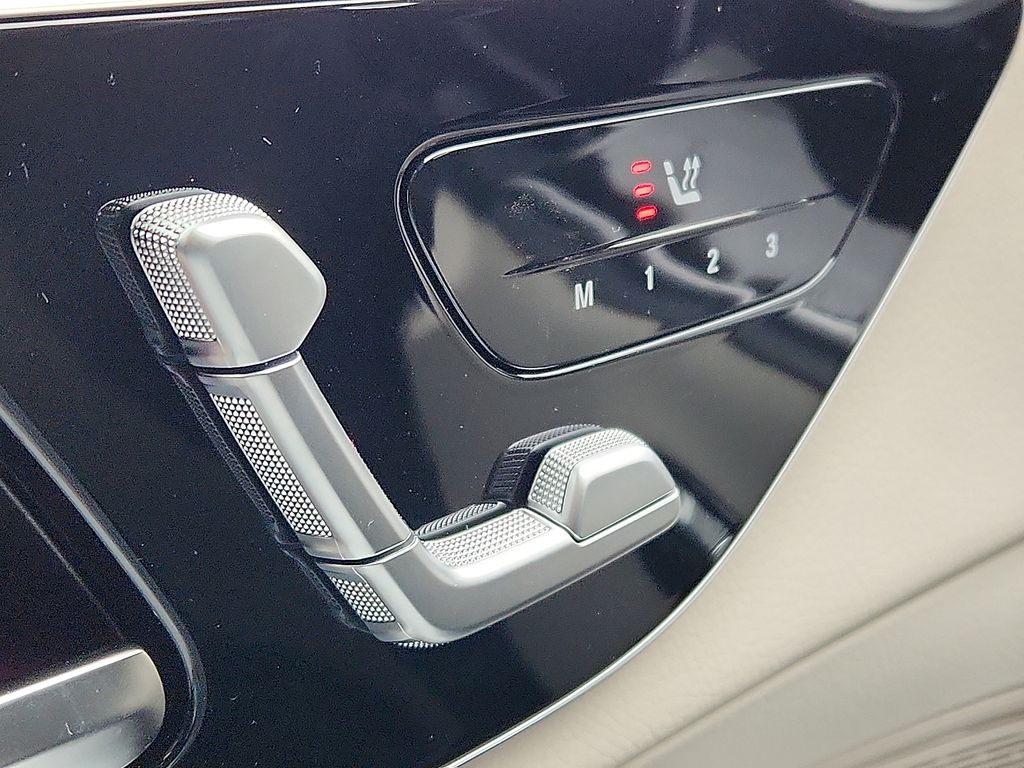 Thumbnail: 2026 Mercedes-Benz GLC - 14