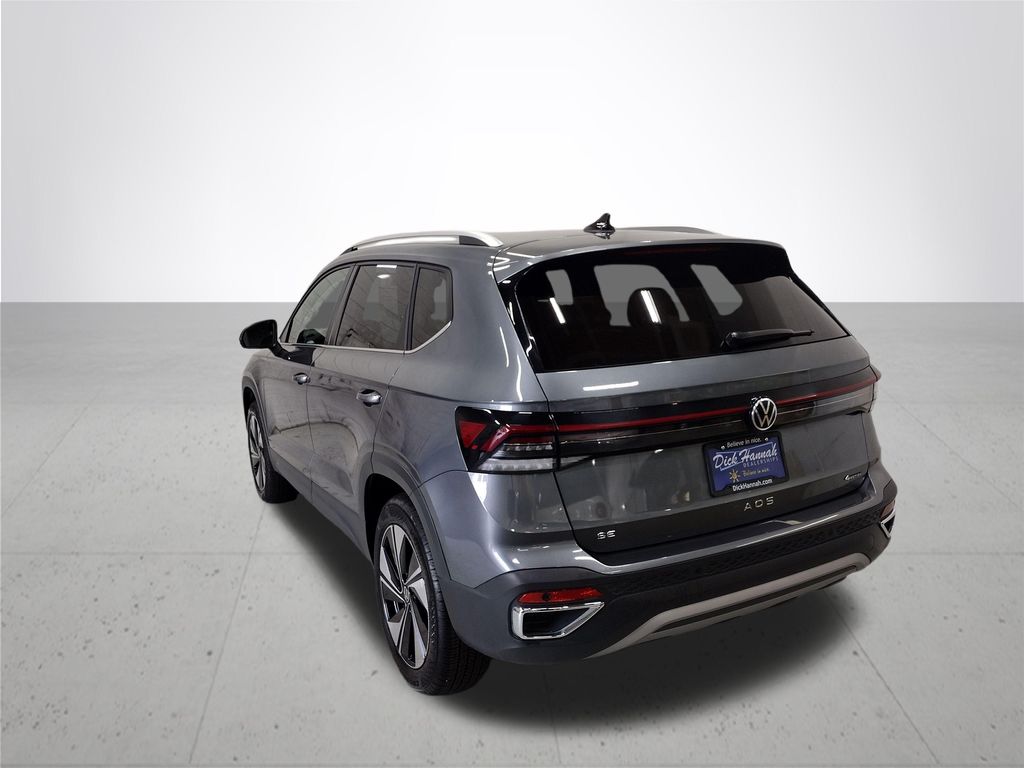 2025 Volkswagen Taos 1.5T SE