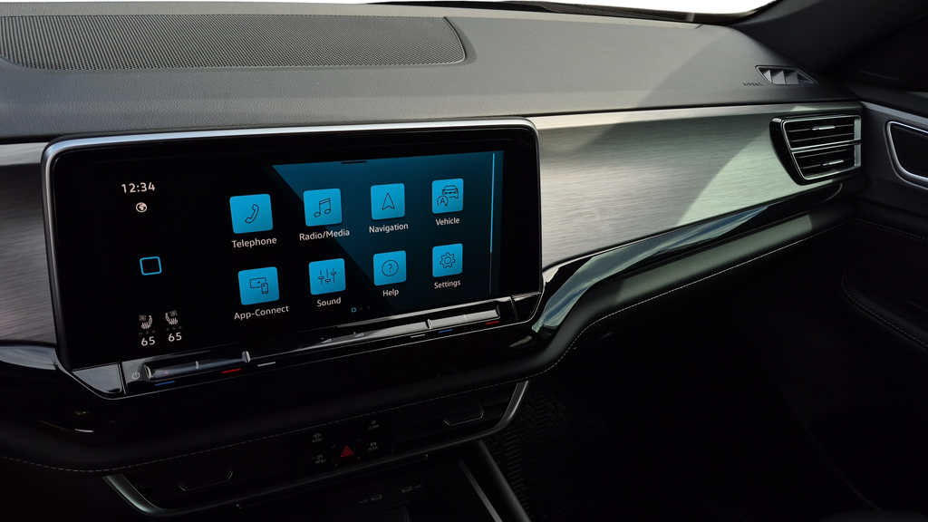 2026 Volkswagen Atlas Cross Sport