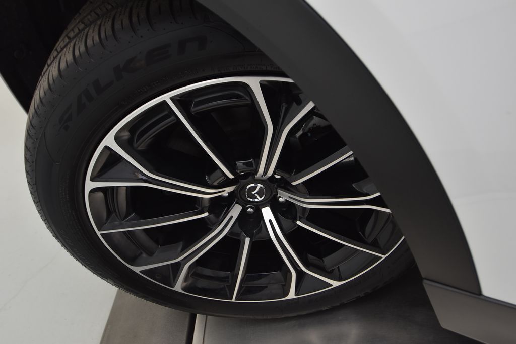 2025 Mazda CX-70 PHEV Premium photo