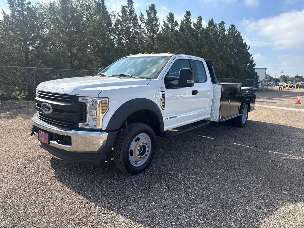 2019 Ford F-550SD Super Duty - Dual Rear Wheel