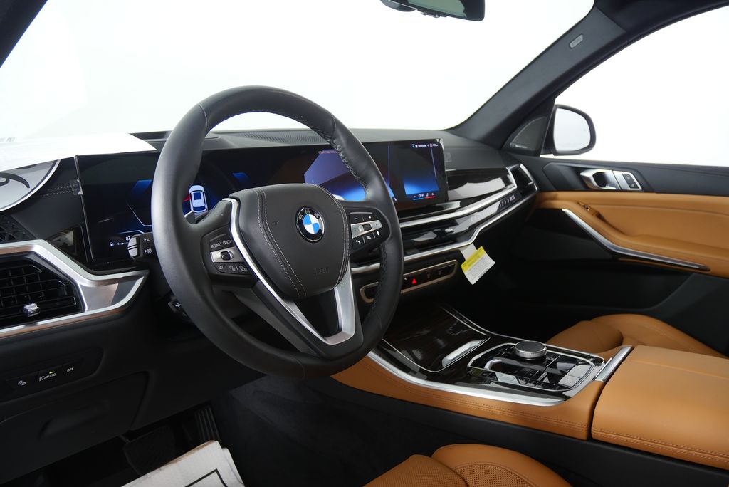 Thumbnail: 2026 BMW X5 - 13