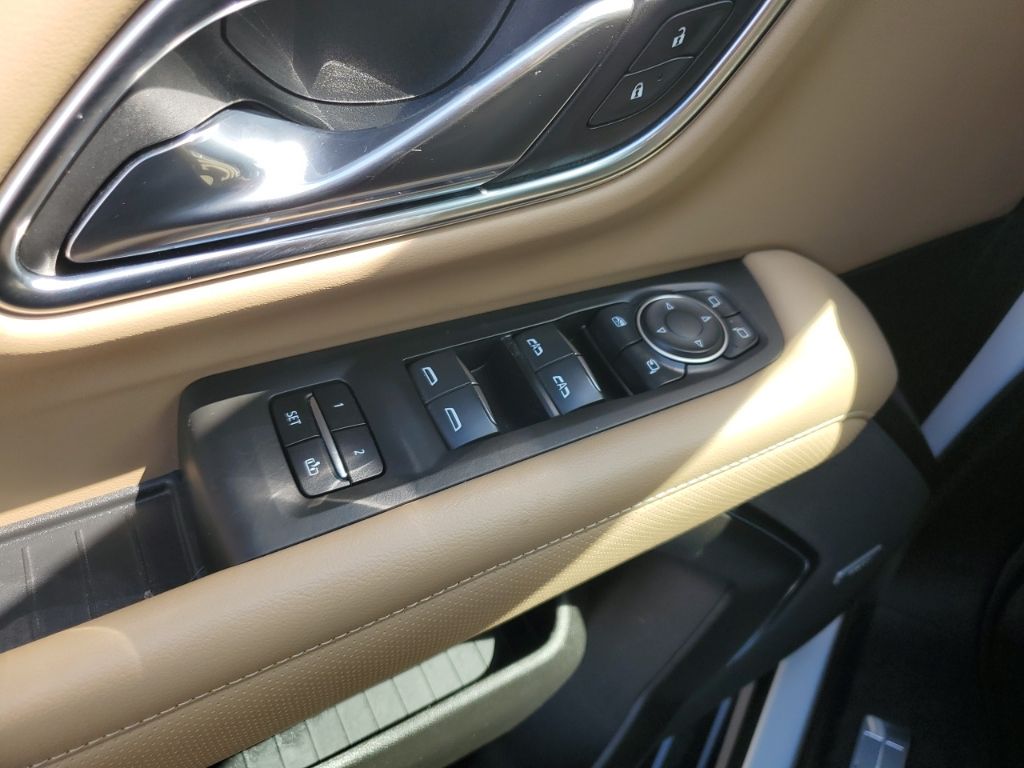 Used Car 2021 Chevrolet Suburban  Premier For Sale Under $60,000 In Austin, Texas