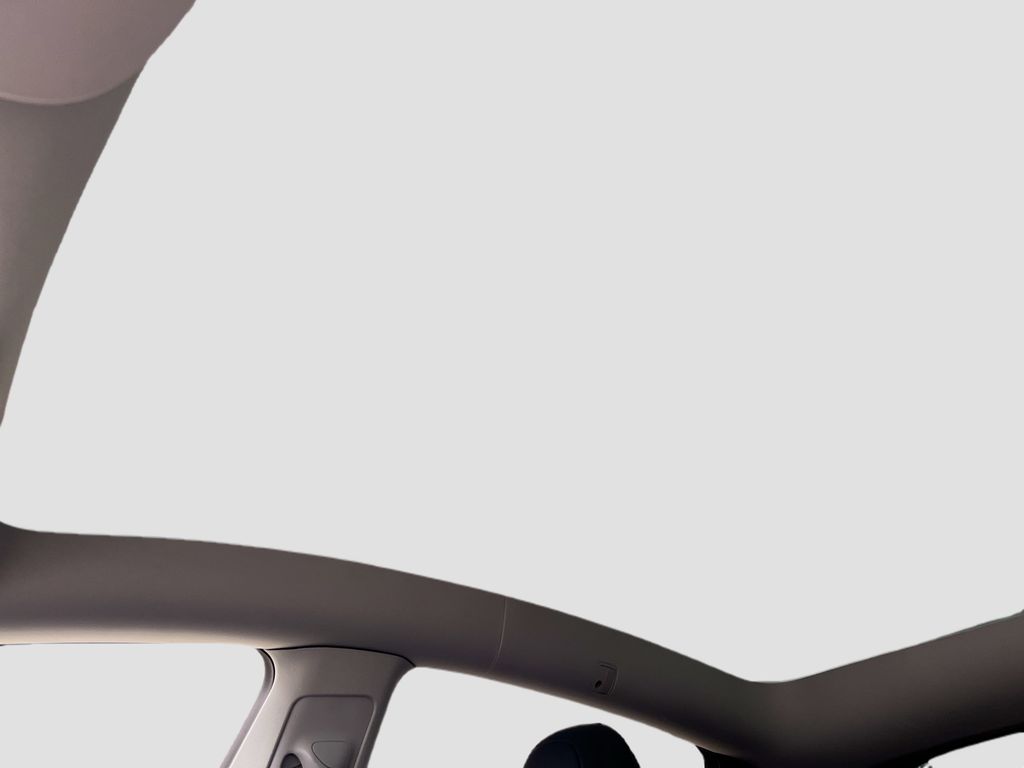 Used 2023 Red Tesla Long Range image 22