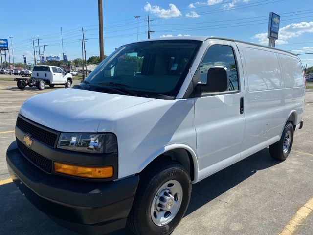 2026 Chevrolet Express 2500 Work Van